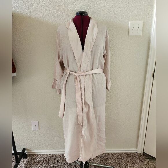 Victoria's Secret Other - Gold Label Victoria's Secret Vintage 90s Pastel Pink Satin Paisley Long Robe S